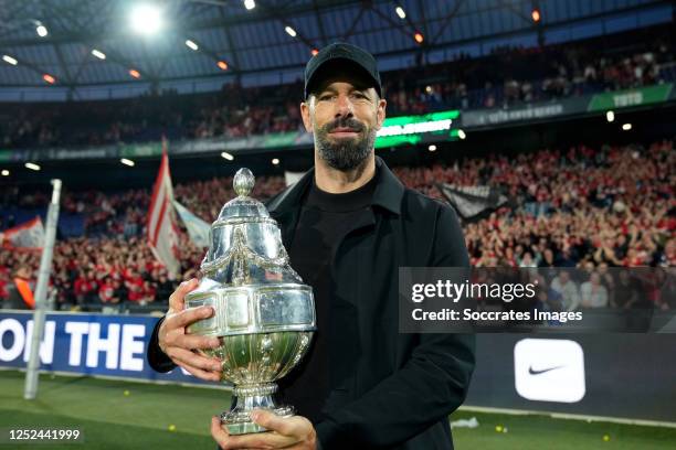 Coach Ruud van Nistelrooij of PSV celebrates the victory with the trophy during the Dutch KNVB Beker match between Ajax v PSV at the Stadium...