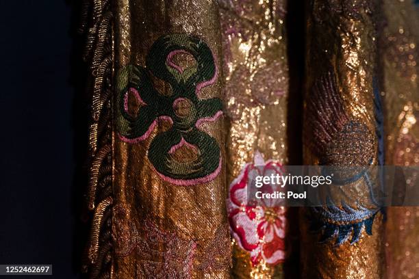 Mantle Robe Coronation Robe Photos and Premium High Res Pictures - Getty Images
