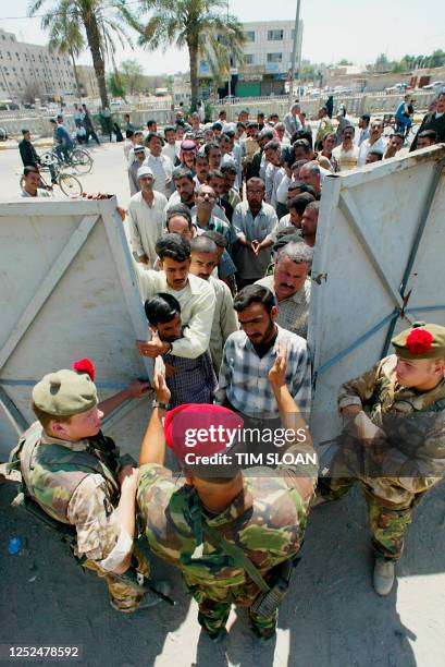 Basra Police TOPSHOT - British Soldiers with the 7th Army Brigade