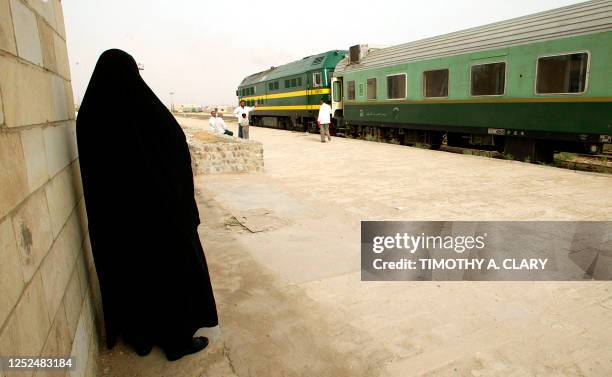 Iraq Train Rote Iraq Baghdad Railway Photos and Premium High Res Pictures - Getty Images
