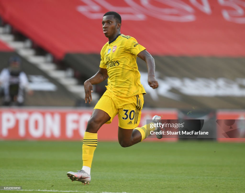 Southampton FC v Arsenal FC - Premier League