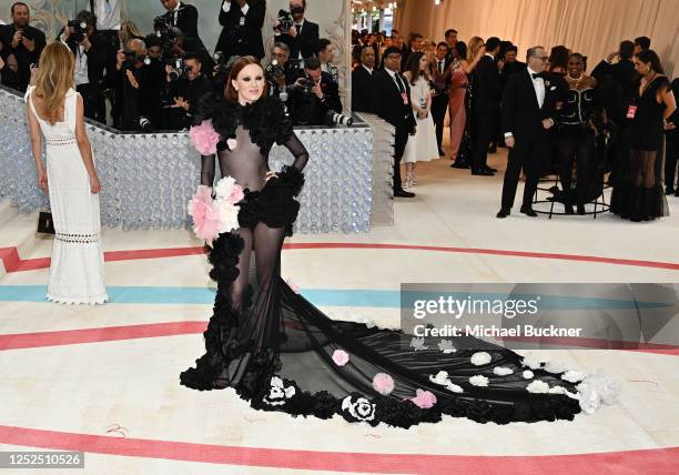 Karen Elson at the 2023 Met Gala: Karl Lagerfeld: A Line of Beauty held at the Metropolitan Museum of Art on May 1, 2023 in New York, New York.