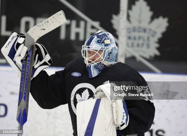 Toronto Maple Leafs goaltender Matt Murray takes a break as the Toronto Maple Leafs practice between games 1 and 2 for their second round of the NHL...