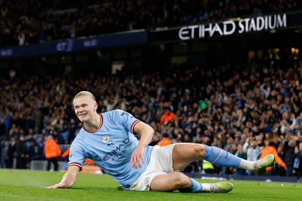 Erling Haaland of Manchester City celebrates record number of goals during the Premier League match between Manchester City and West Ham United at...