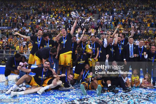 Gran Canaria players celebrate at the end of the 7DAYS EuroCup Basketball Finals Championship game between CB Gran Canaria v Turk Telekom Ankara at...