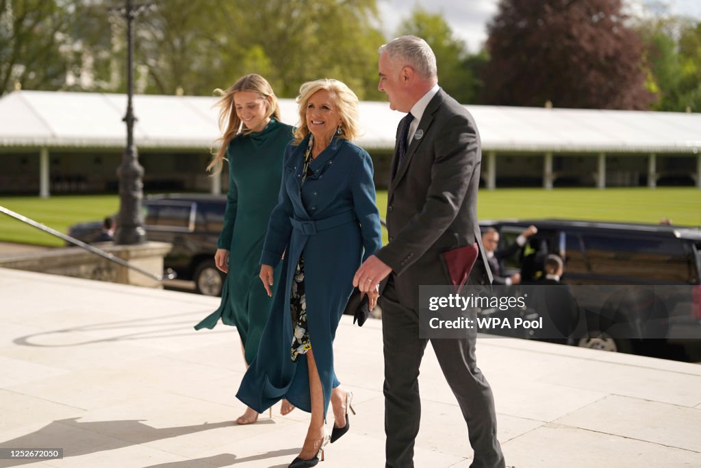 Coronation Reception For Overseas Guests