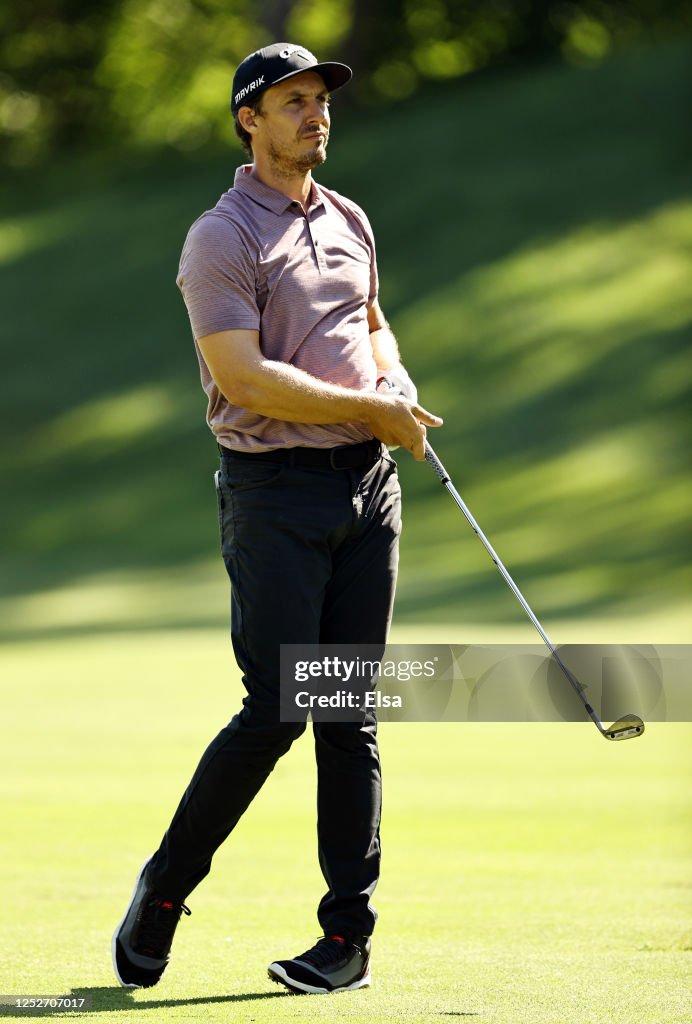 Travelers Championship - Round Two