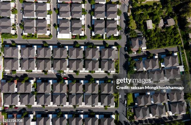 aerial view of a housing estate - scottsdale arizona house stock pictures, royalty-free photos & images