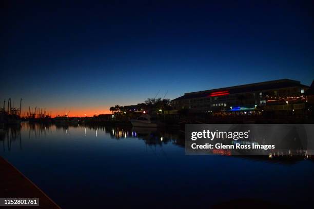 evening along shem creek - mount pleasant south carolina stock pictures, royalty-free photos & images