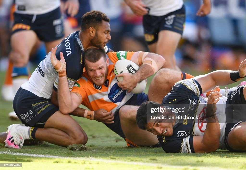 NRL Rd 7 - Cowboys v Knights