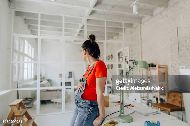 mijn lieve baby, ik kan niet wachten om je te ontmoeten! - tuinbroek stockfoto's en -beelden