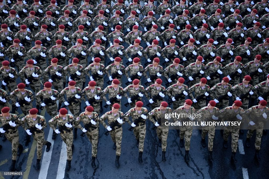 TOPSHOT-RUSSIA-HISTORY-WWII-PARADE-REHEARSAL