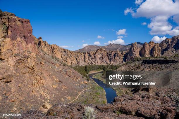 The Crooked River flowing through Smith Rock State Park, which is a state park located in central Oregon's High Desert near the communities of...