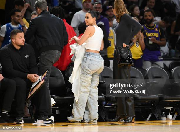 Nba Side Line 16,706 Nba Sideline Stock Photos, High-Res Pictures, and Images - Getty ...