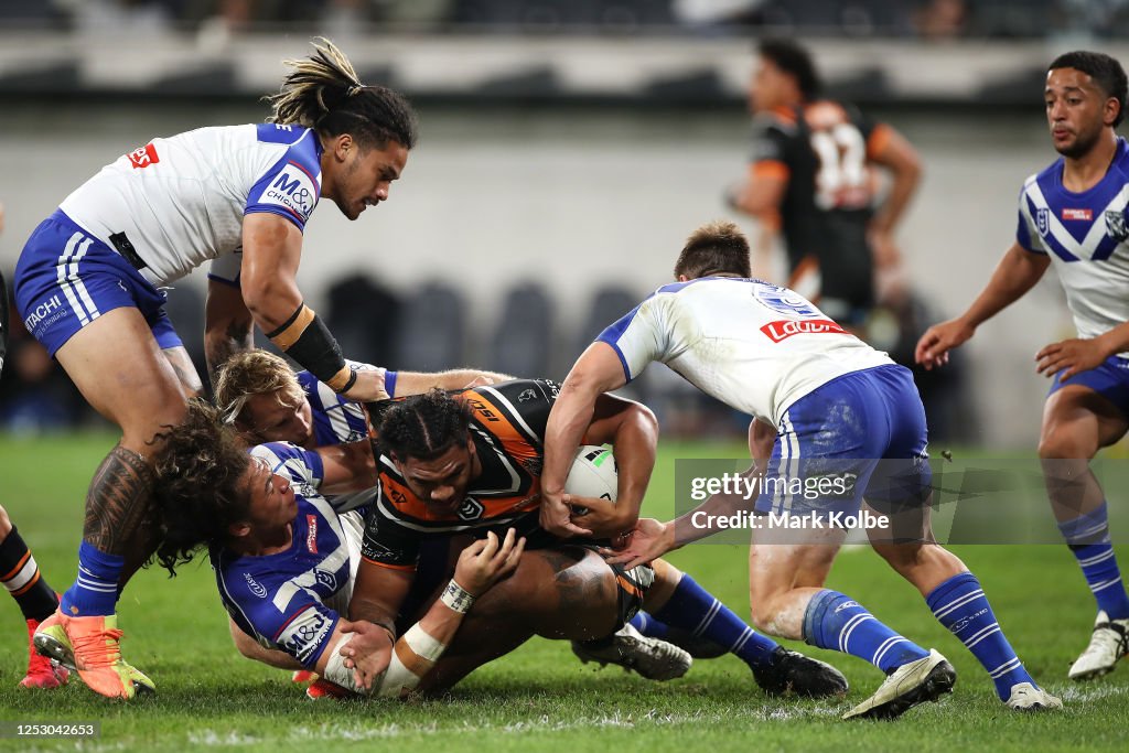 NRL Rd 7 - Bulldogs v Tigers