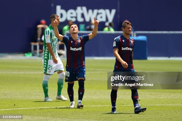 Enis Bardhi of Levante UD celebrates after scoring his sides second goal during the La Liga match between Levante UD and Real Betis Balompie at...
