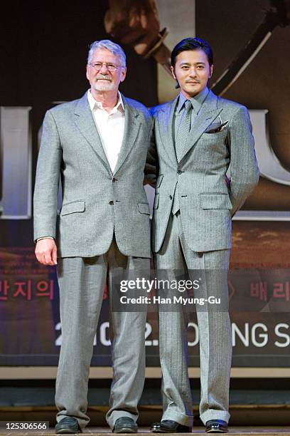 Hollywood producer of the motion picture 'Lord of the Rings', Barrie Osborne and South Korean actor Jang Dong-Gun attend "The Warrior's Way" press...