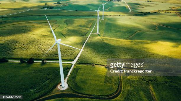 wind turbine in usa - environmental issues stock pictures, royalty-free photos & images
