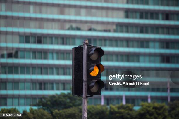 traffic lights - stoplight stock pictures, royalty-free photos & images