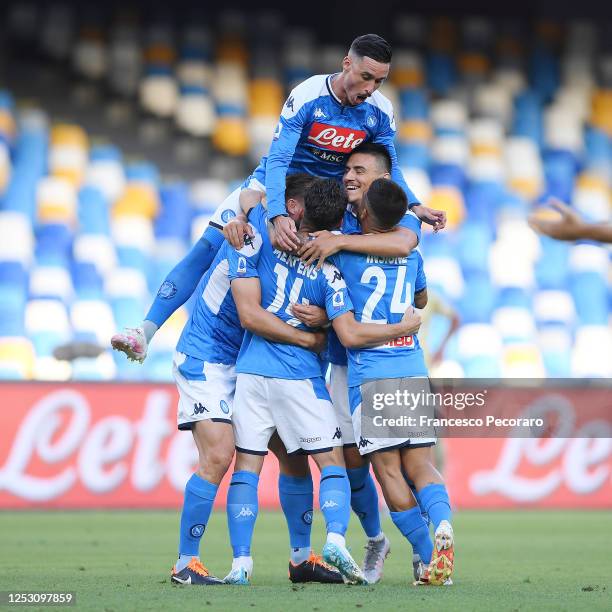 Napoli players celebrate the 1-0 goal scored by Dries Mertens during the Serie A match between SSC Napoli and SPAL at Stadio San Paolo on June 28,...