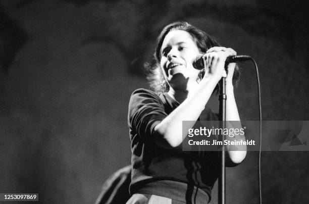 Natalie Merchant of 10,0000 Maniacs performs at the Orpheum Theatre in Minneapolis, Minnesota on November 30, 1992.