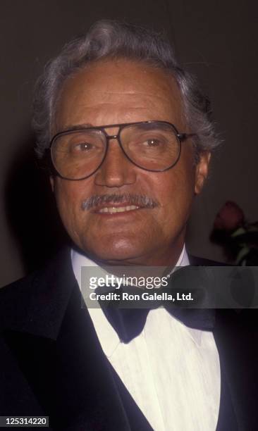 Actor Hal Linden attends 25th Anniversary Gala for Center Theater Group on August 27, 1992 at the Beverly Hilton Hotel in Beverly Hills, California.
