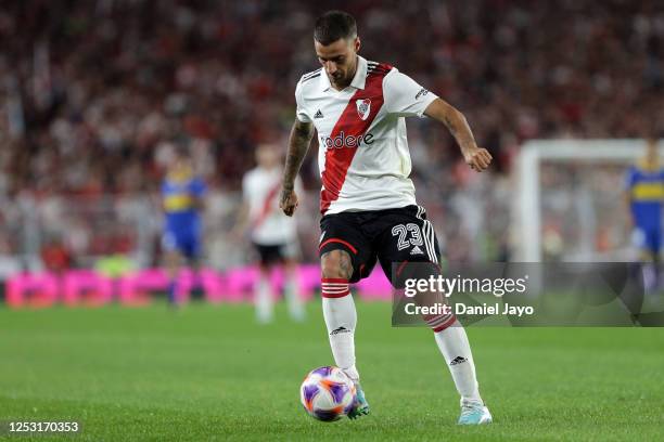 Emanuel Mammana of River Plate plays the ball during a Liga Profesional 2023 match between River Plate and Boca Juniors at Estadio Mas Monumental...