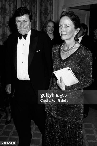 Peter Duchin and Brooke Hayward attend the opening of the Martha Graham Dance Company on October 6, 1987 at the City Center Theater in New York City.
