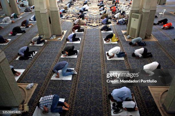 Muslim Rome 3,463 Roma Muslim Stock Photos, High-Res Pictures, and Images - Getty ...