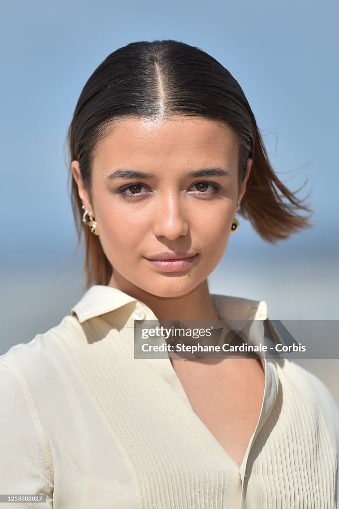 Carmen Kassovitz attends a photocall prior to the closing ceremony of  News Photo - Getty Images