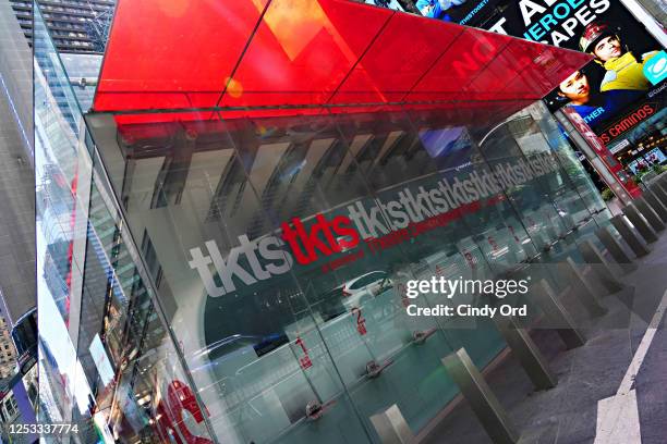 Tkts Tkts Time Square Photos and Premium High Res Pictures - Getty Images