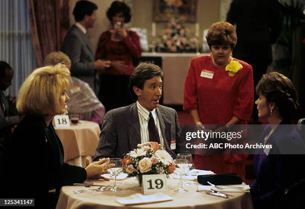 Feud for Thought" - Airdate: December 1, 1993. LEE GARLINGTON;TIM ALLEN;BONNIE HELLMAN;PATRICIA RICHARDSON