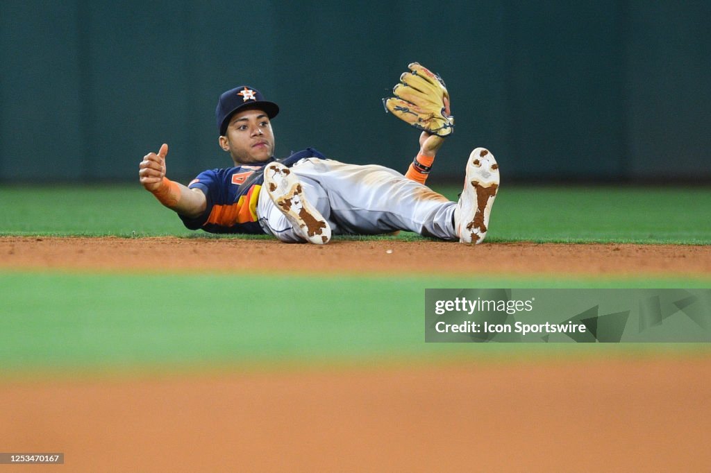 ANAHEIM, CA - MAY 09: Houston Astros shortstop Jeremy Pena (3