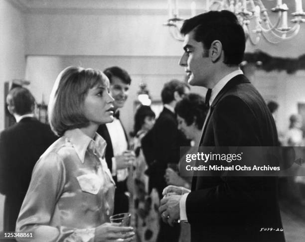 Carrie Snodgress and Richard Benjamin, once happily married clash at a cocktail party in a scene from the film 'Diary Of A Mad Housewife', 1970.
