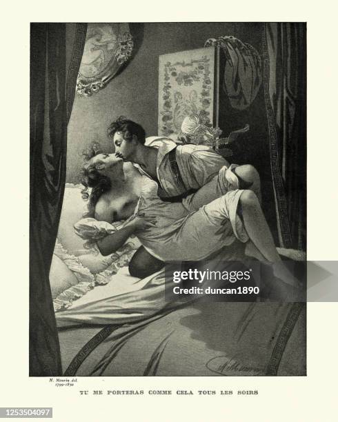 mann trägt leidenschaftlich eine frau ins bett, romantik des 19. jahrhunderts - man and woman kissing in bed stock-grafiken, -clipart, -cartoons und -symbole