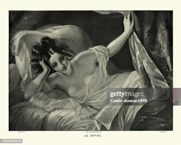 ilustrações, clipart, desenhos animados e ícones de retrato de uma jovem na cama, início do século xix - camisola