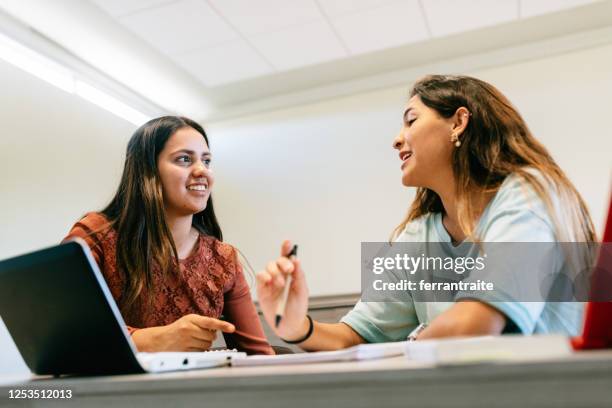 Introduction Two Students 36,085 Two Students In Classroom Stock Photos, High-Res Pictures, and ...