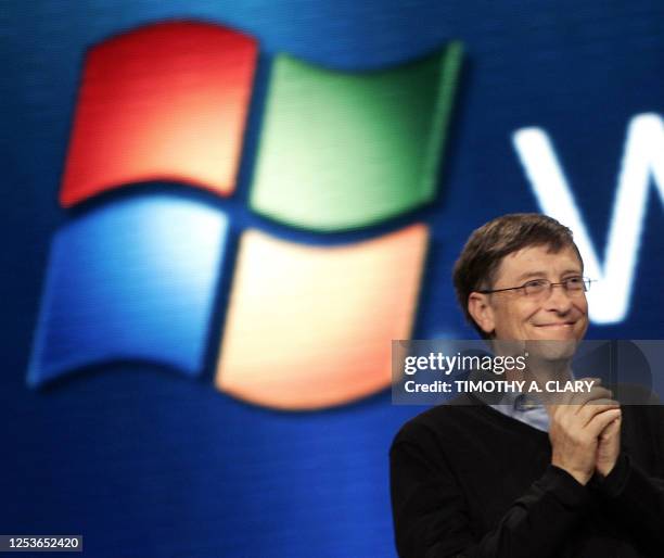 Microsoft founder Bill Gates speaks during the press conference at the Microsoft Windows Vista operating system launch 29 January 2007 in New York....