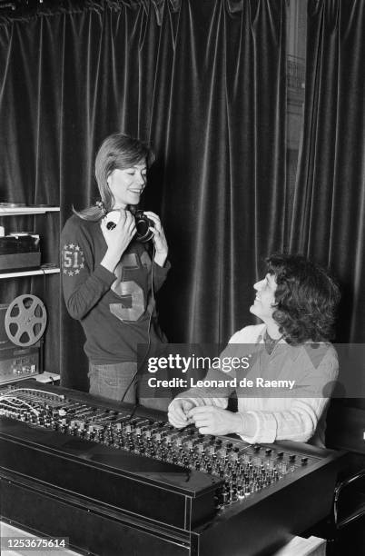 Pour préparer son show dans l’émission télévisée de Maritie et Gilbert Carpentier, Gerard Lenorman a répété avec Françoise Hardy, qui sera également...