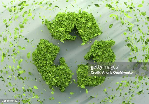 green recycle sign - recycling bin icon stock pictures, royalty-free photos & images