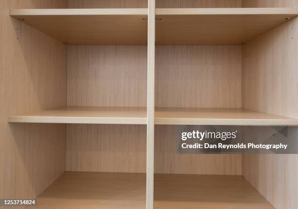 modern office furniture - cubby hole photos et images de collection
