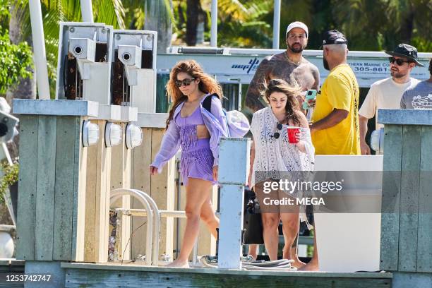 Shakira Beach Photos and Premium High Res Pictures - Getty Images