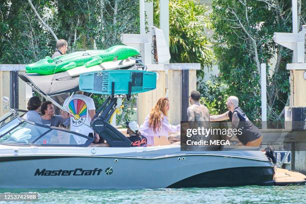 Shakira Beach Photos and Premium High Res Pictures - Getty Images