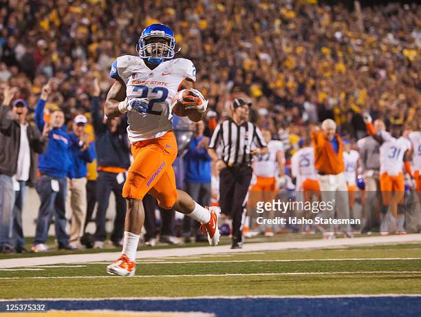 Boise State running back Doug Martin crosses the goal line after a 71-yard catch and run in the first quarter against Toledo at Glass Bowl Stadium in...
