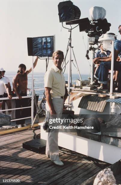 English actor Roger Moore as 007 on the set of the James Bond film 'For Your Eyes Only', February 1981.