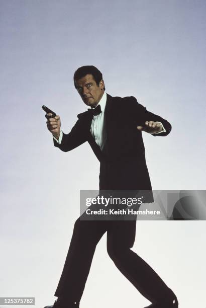 English actor Roger Moore stars as 007 in the James Bond film 'For Your Eyes Only', March 1981.