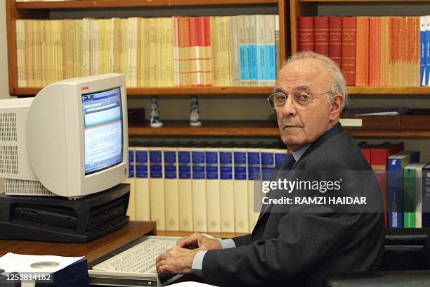 Selim Computer Lebanese University Photos and Premium High Res Pictures - Getty Images