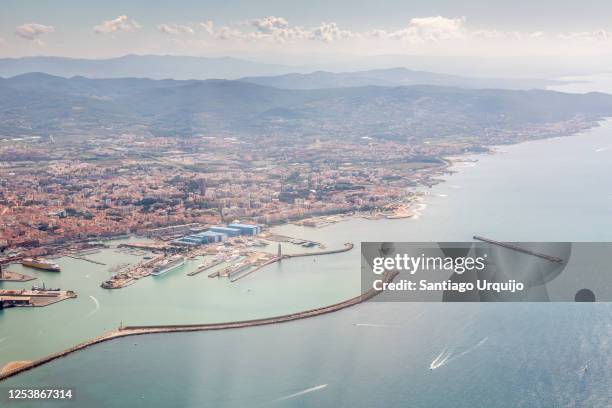 aerial view of harbor and city of livorno - livorno fotografías e imágenes de stock