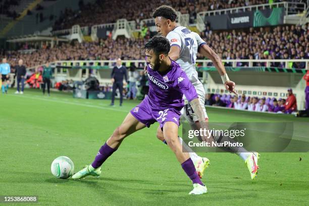 Nolas Gonzalez of ACF Fiorentina and Dan Ndoye of FC Basilea 1893 ,battle for the ball during UEFA Europa Conference League Semi final First Leg...