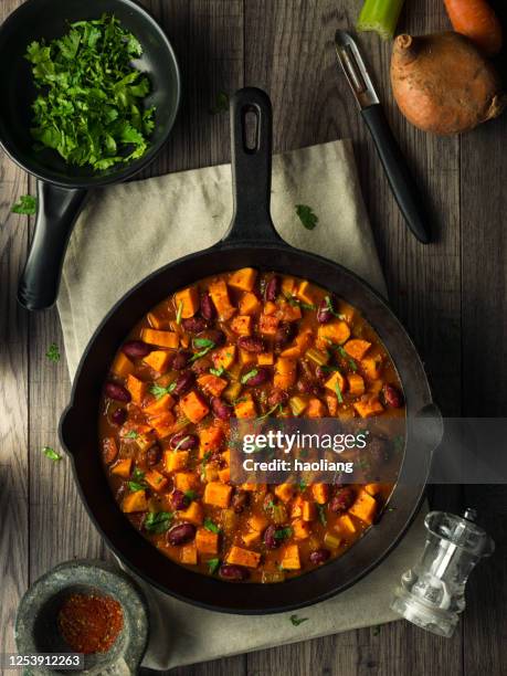 healthy vegan chili con carne - sweet potato stock pictures, royalty-free photos & images